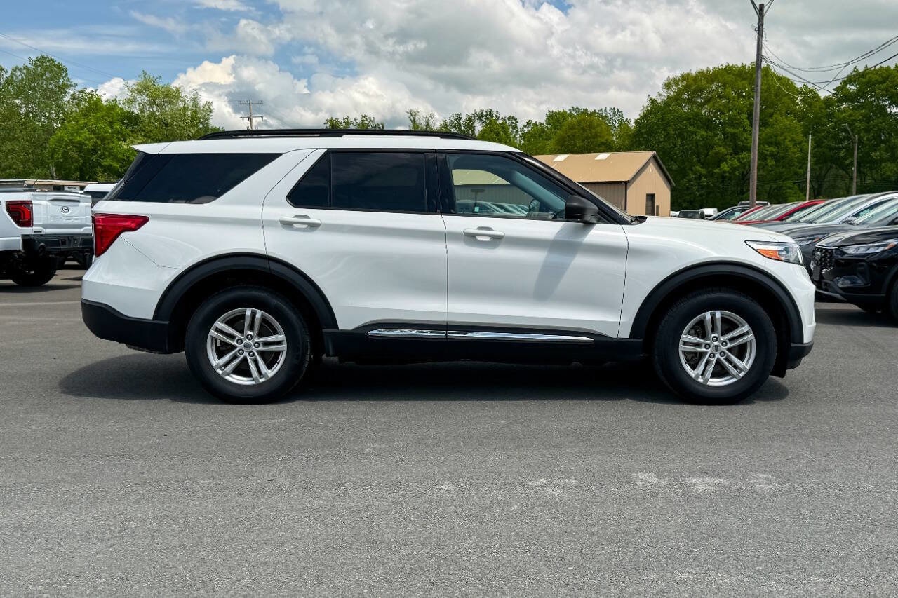 Used 2022 Ford Explorer XLT with VIN 1FMSK8DH1NGA54323 for sale in Mechanicville, NY