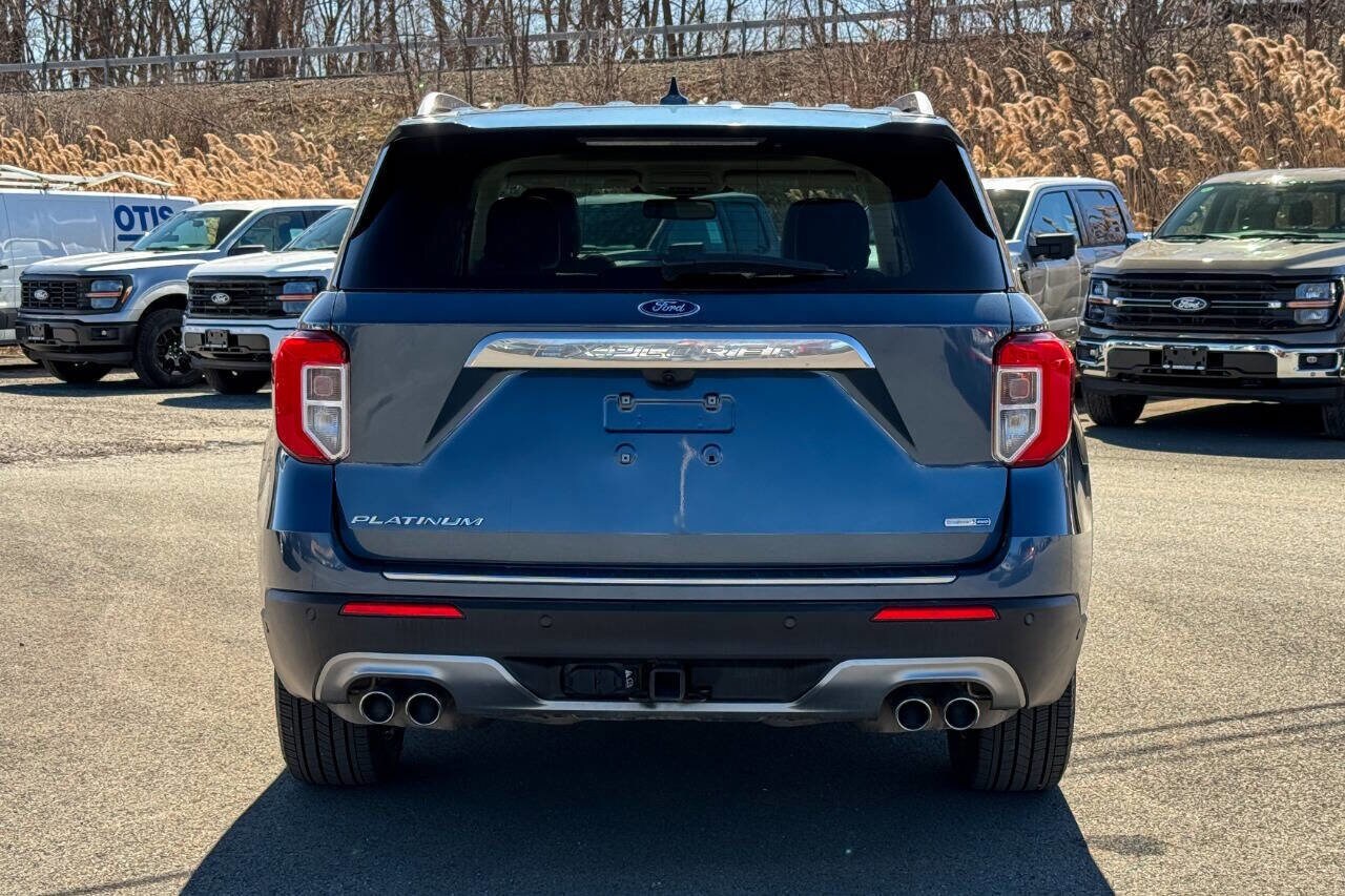 2020 Ford Explorer Platinum photo 4