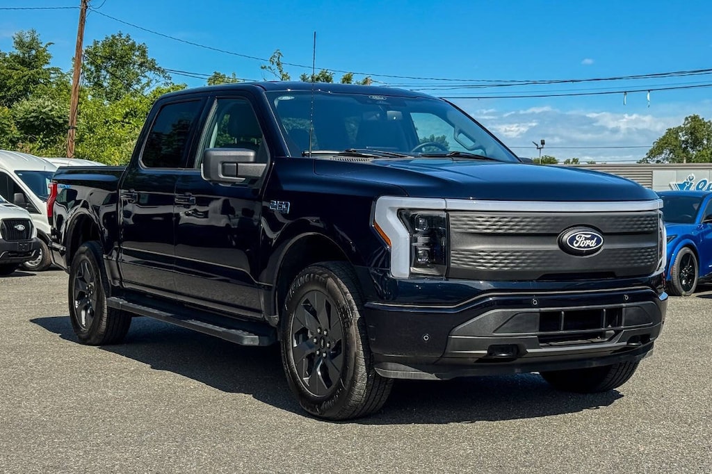 Used 2025 Ford F-150 Lightning Flash Truck SuperCrew Cab