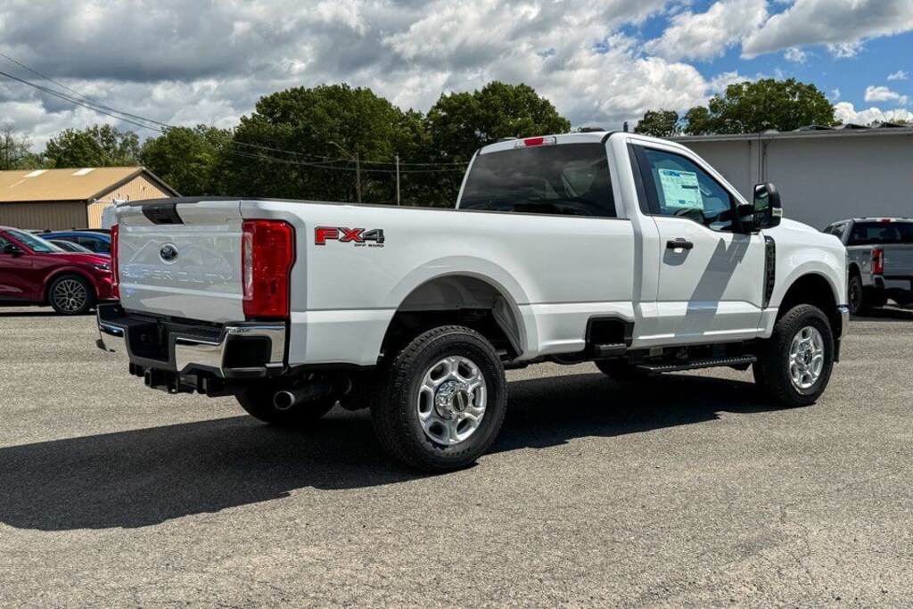 Used 2026 Ford F-350 Super Duty XLT 4x4 2dr Regular Cab 8 ft. LB SRW Pickup Pickup Truck