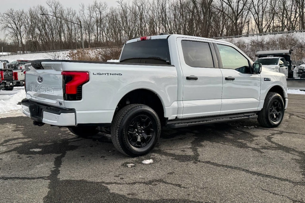Used 2025 Ford F-150 Lightning XLT Truck SuperCrew Cab