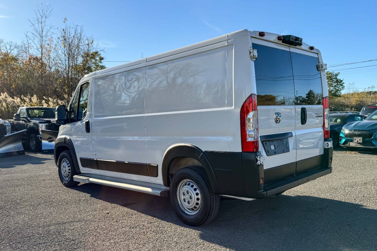 Used 2025 Ram Promaster Tradesman 2500 136 WB 3dr Low Roof Cargo Van w/ Pa Full-Size
