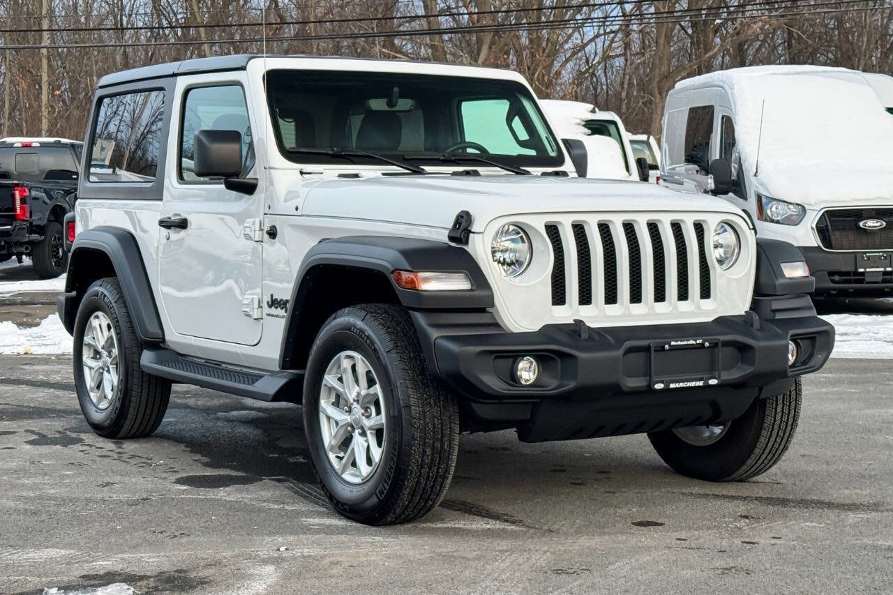 2023 Jeep Wrangler 2-Door Sport S's photo