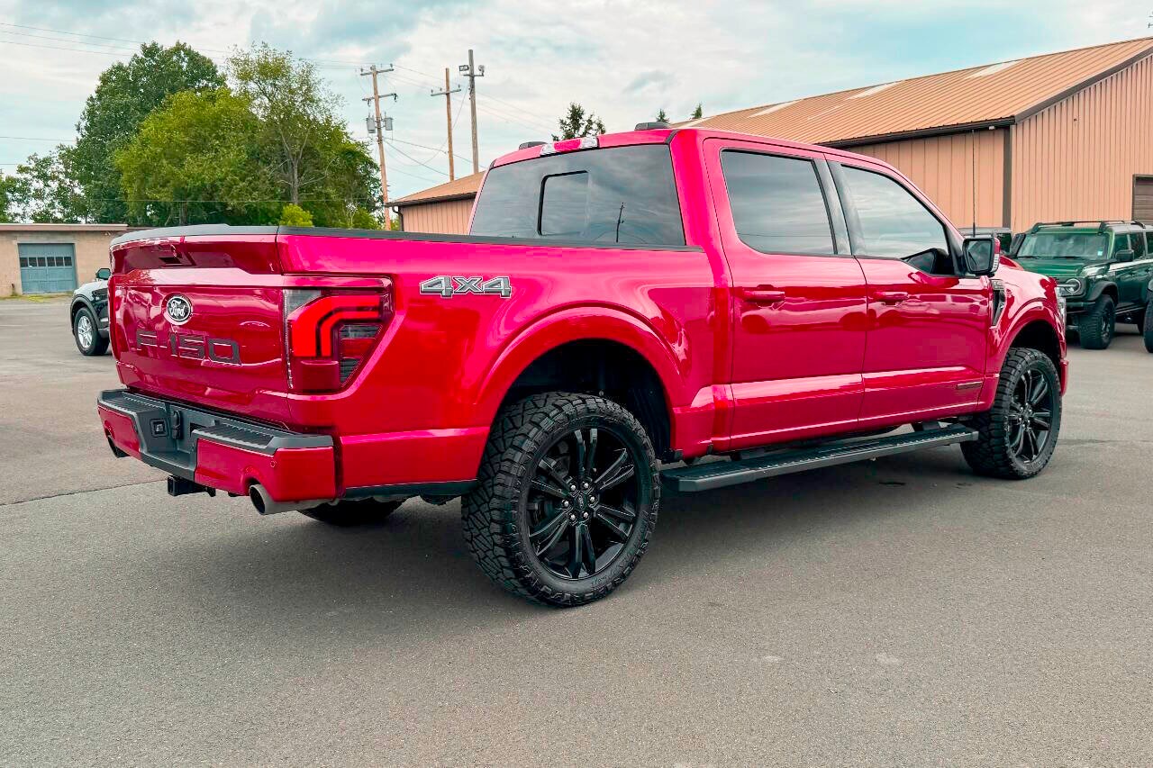 2024 Ford F-150 Lariat photo 3