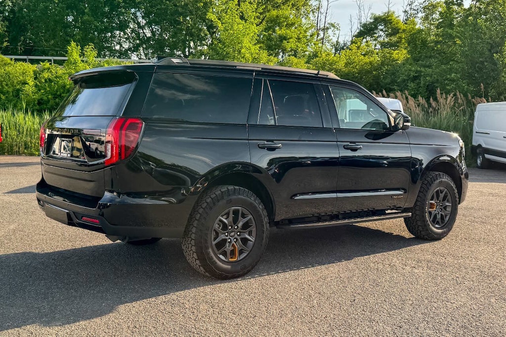 Certified 2025 Ford Expedition Tremor SUV