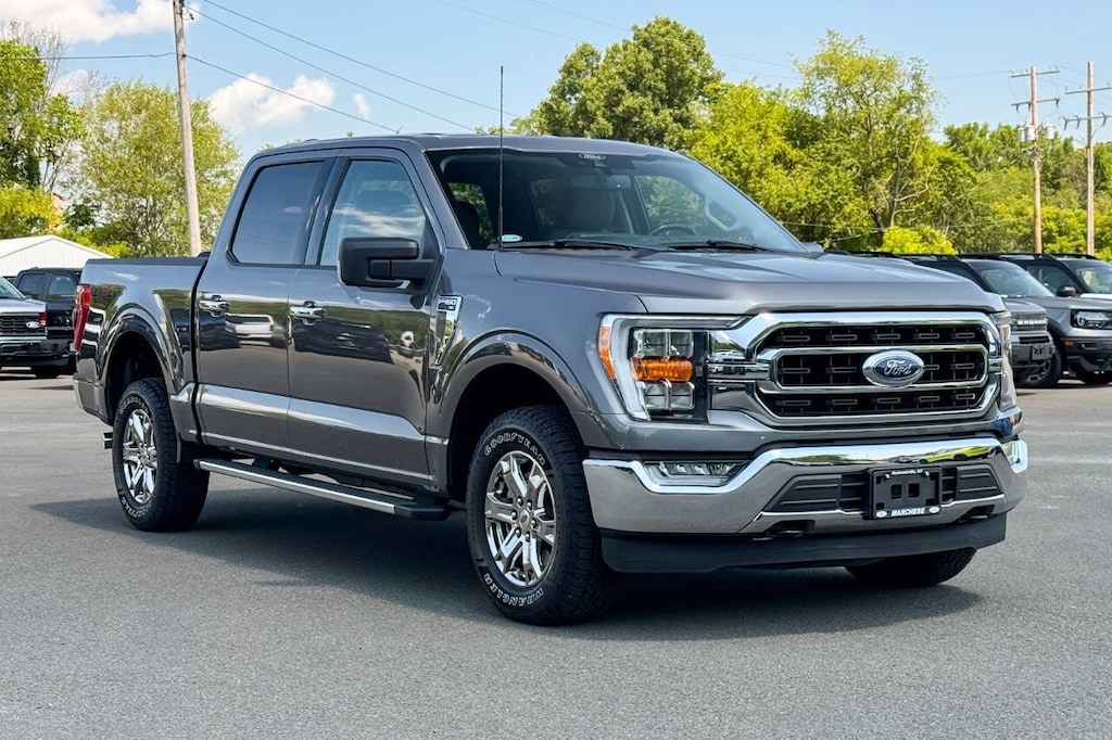 Used 2022 Ford F-150 XLT 4x4 4dr SuperCrew 5.5 ft. SB Truck SuperCrew Cab
