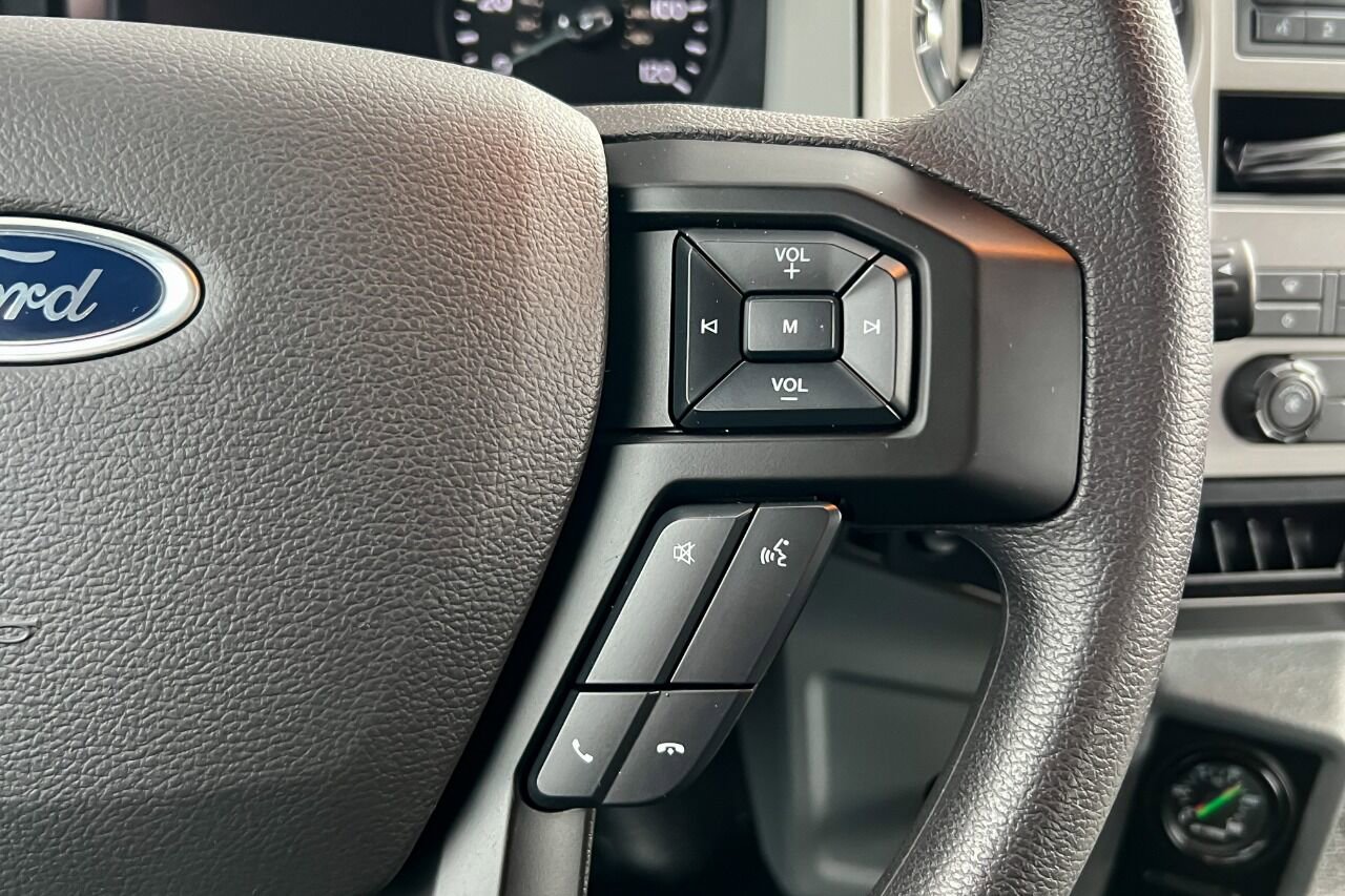 2024 Ford F-750 Commercial - Photo 26