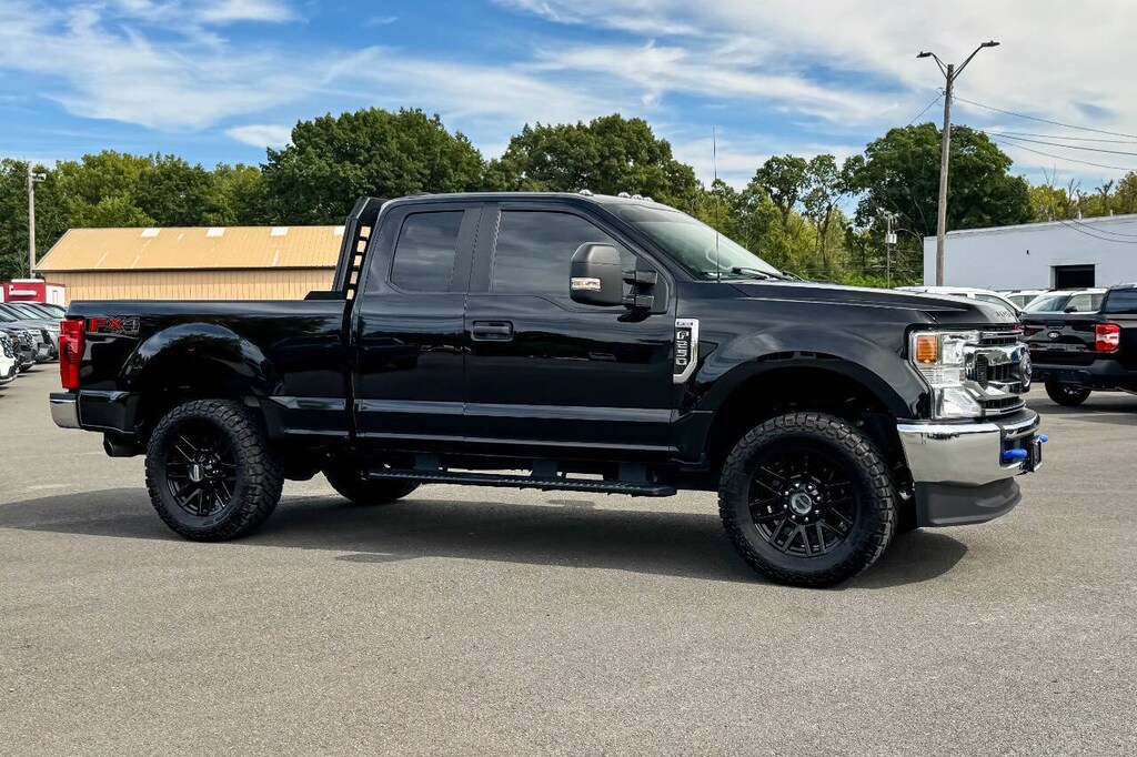 Used 2022 Ford F-250 Super Duty XL 4x4 4dr Supercab 6.8 ft. SB Pickup Pickup Truck