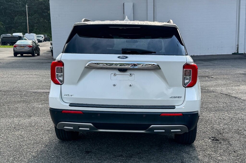 Used 2023 Ford Explorer XLT AWD 4dr SUV SUV