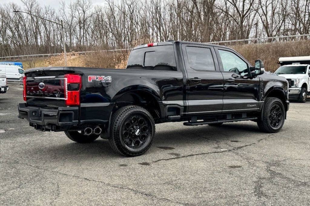 Used 2023 Ford F-250 Super Duty Lariat 4x4 4dr Crew Cab 6.8 ft. SB Pickup Pickup Truck