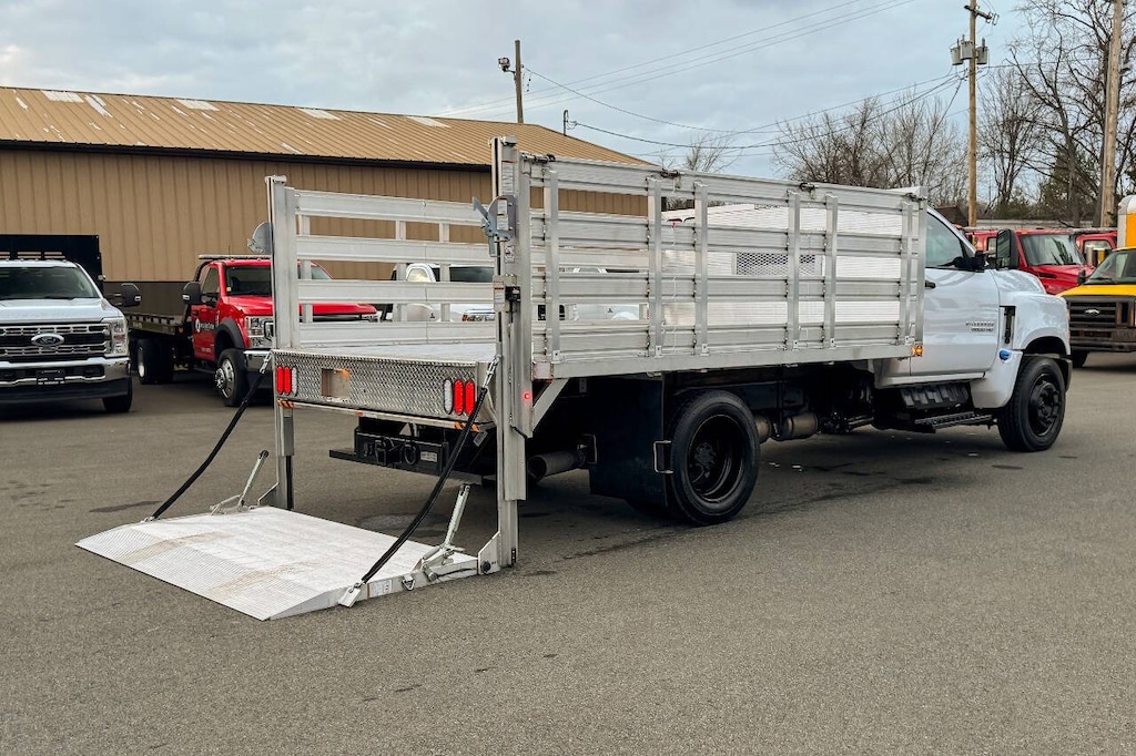 Used 2024 Chevrolet Work Truck Truck Regular Cab