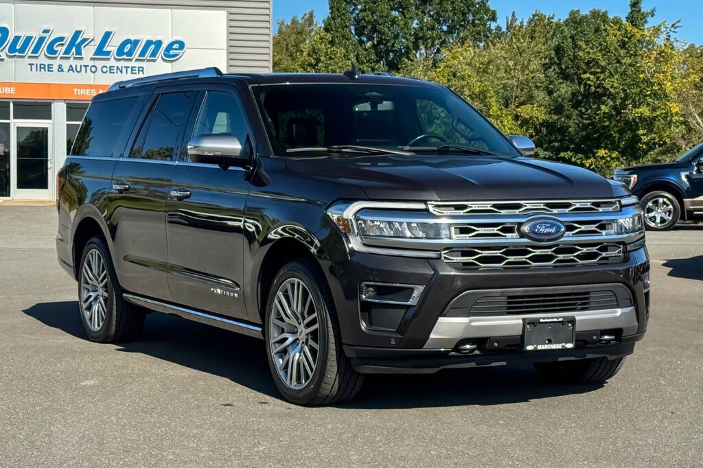 Used 2022 Ford Expedition MAX Platinum 4x4 4dr SUV SUV