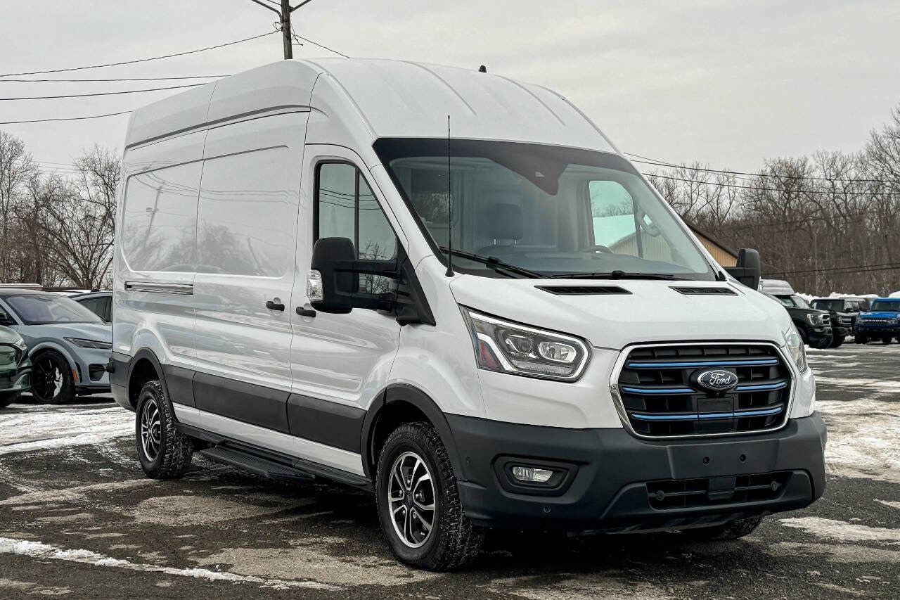 2022 Ford E-Transit BEV 350 High Roof 148 WB's photo