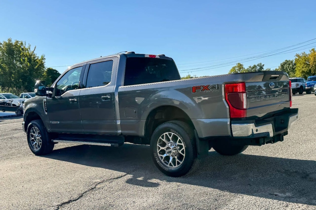 Used 2021 Ford F-350 Super Duty Lariat 4x4 4dr Crew Cab 6.8 ft. SB SRW Pickup Pickup Truck