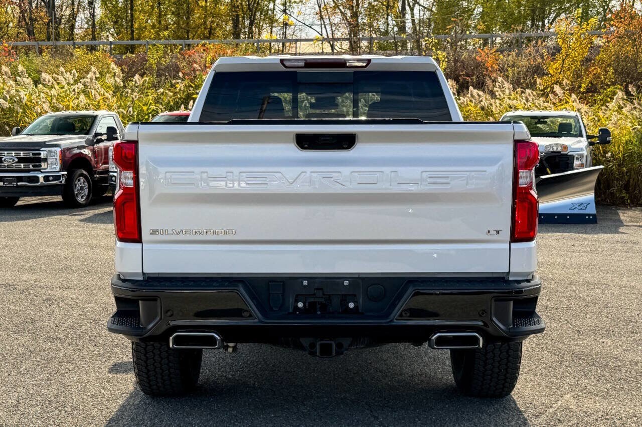 2022 Chevrolet Silverado 1500 LT Trail Boss photo 4