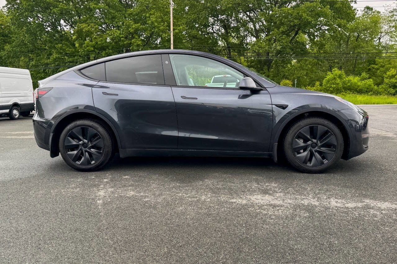 Used 2025 Tesla Model Y Long Range with VIN 7SAYGDEE1SA361123 for sale in Mechanicville, NY
