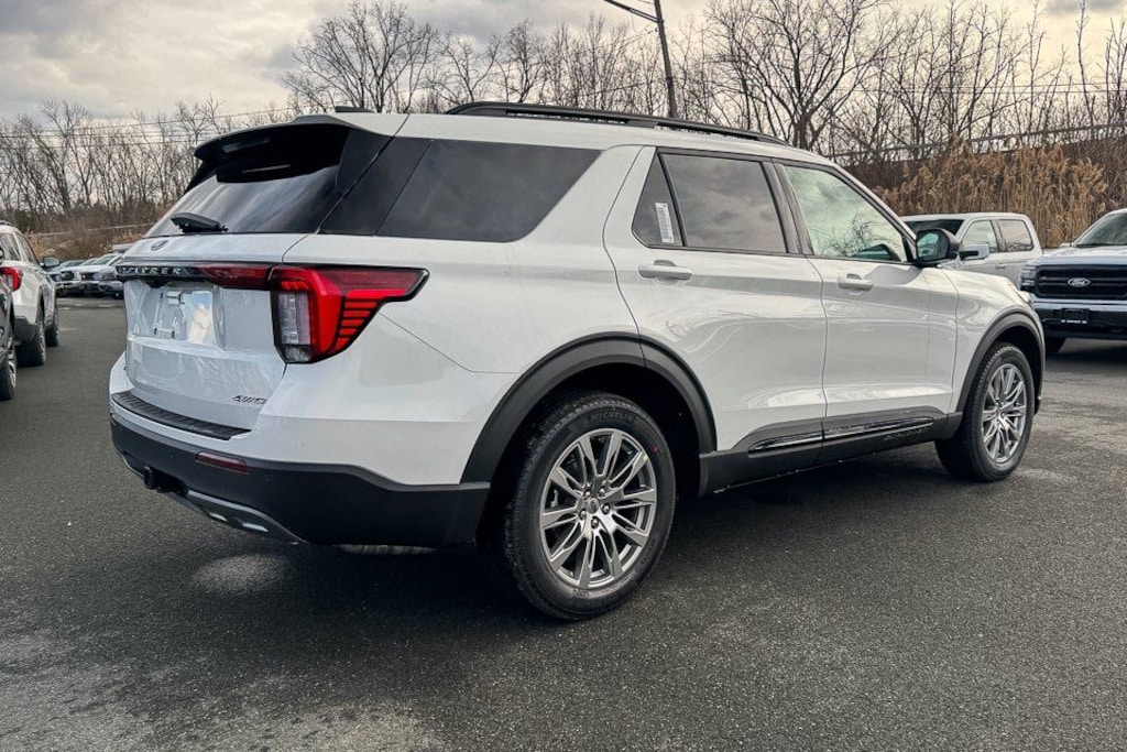 New 2026 Ford Explorer Active SUV