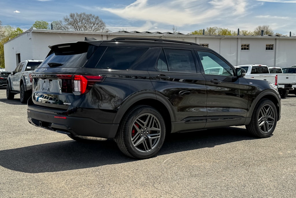 New 2026 Ford Explorer ST-Line SUV