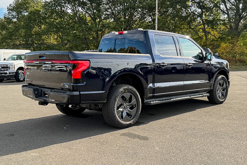 New 2025 Ford F-150 Lightning Lariat Truck SuperCrew Cab