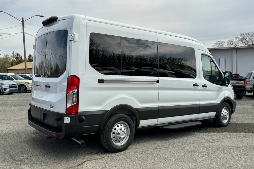 New 2026 Ford Transit-350 Passenger Passenger Van XL Wagon Medium Roof Van