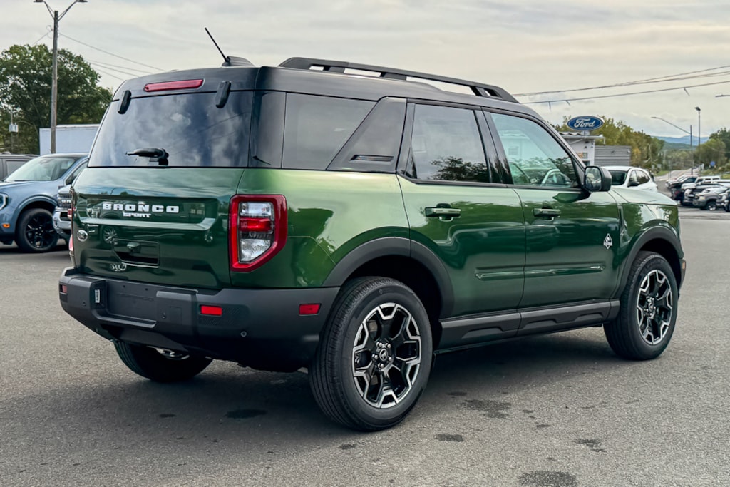 New 2025 Ford Bronco Sport Outer Banks SUV