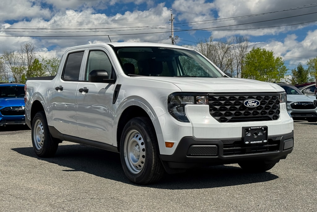 New 2026 Ford Maverick XL Truck SuperCrew