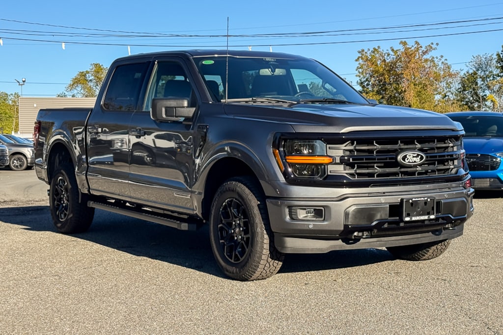 New 2025 Ford F-150 XLT Truck SuperCrew Cab