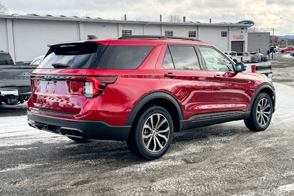 New 2026 Ford Explorer ST-Line SUV