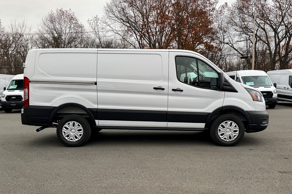 2026 Ford Transit photo 2