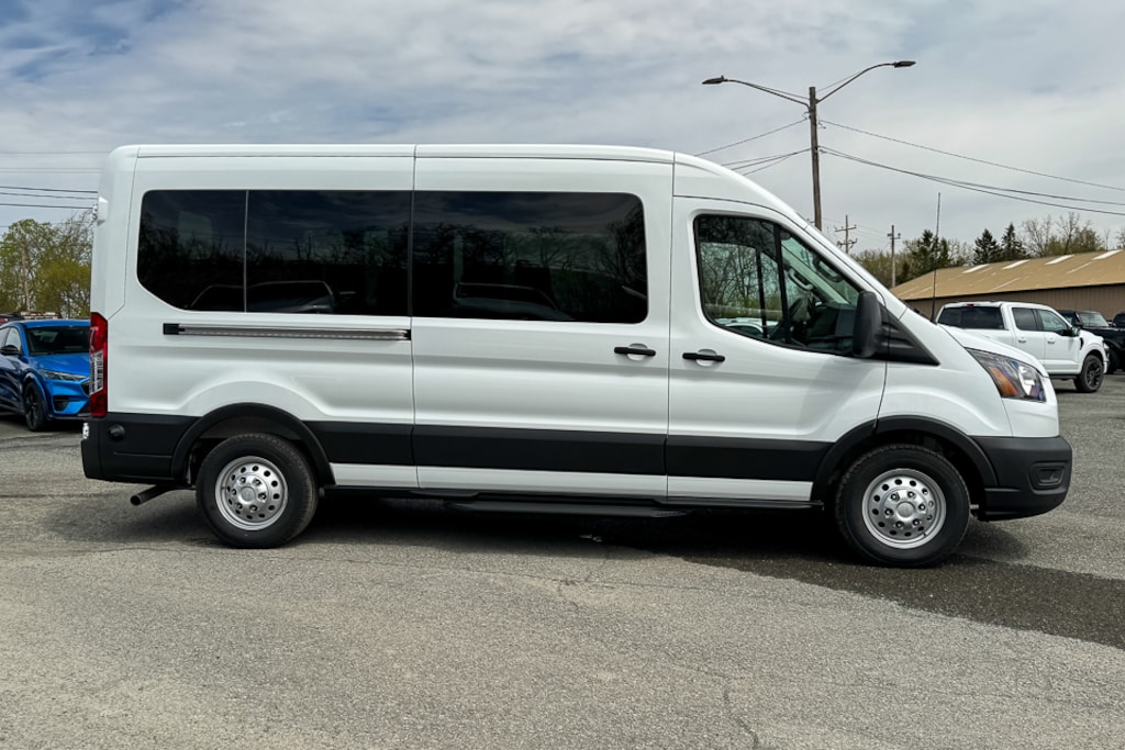 New 2026 Ford Transit-350 Passenger Passenger Van XL Wagon Medium Roof Van