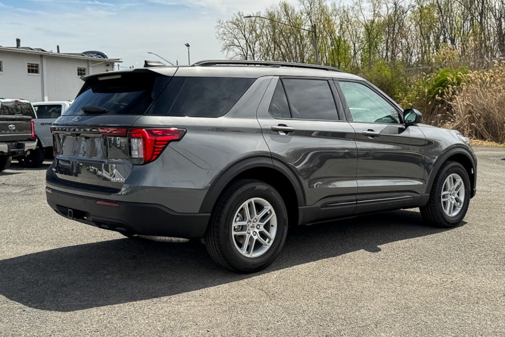 New 2026 Ford Explorer Active SUV