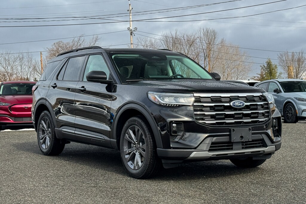 New 2026 Ford Explorer Active SUV