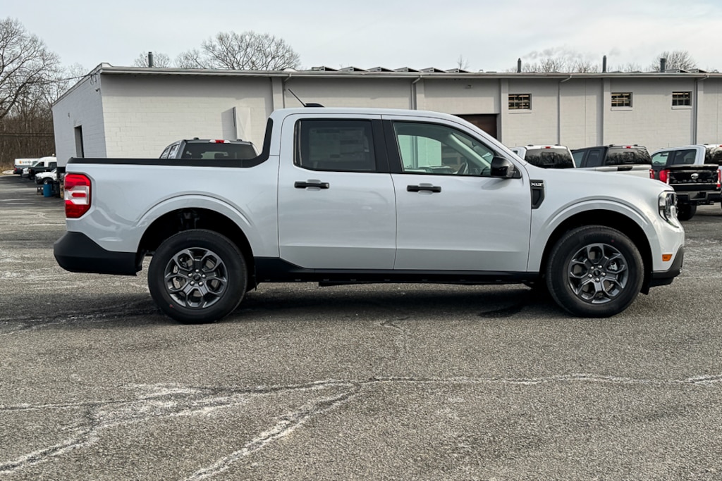 New 2026 Ford Maverick XLT Truck SuperCrew
