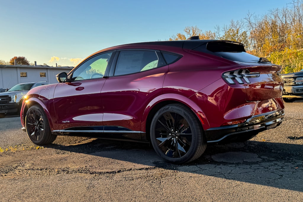 New 2025 Ford Mustang Mach-E GT SUV