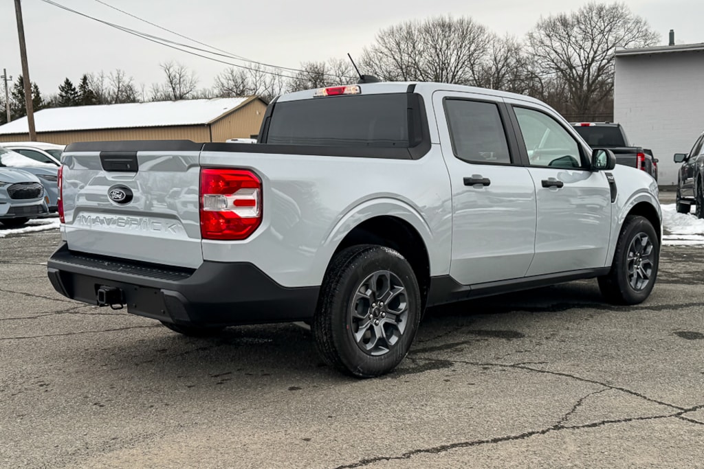 New 2026 Ford Maverick XLT Truck SuperCrew