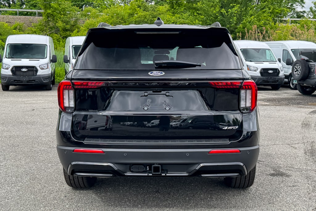 New 2026 Ford Explorer ST-Line SUV