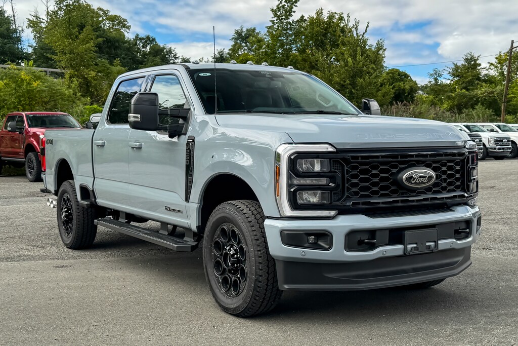 New 2026 Ford Super Duty F-250® Lariat® TRUCK