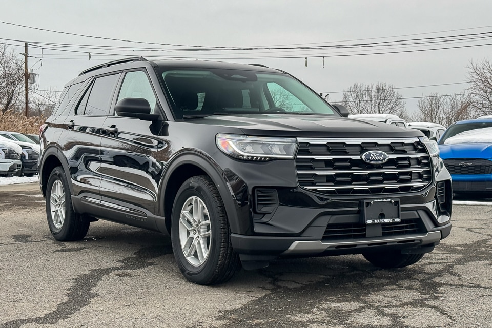 2026 Ford Explorer Active's photo