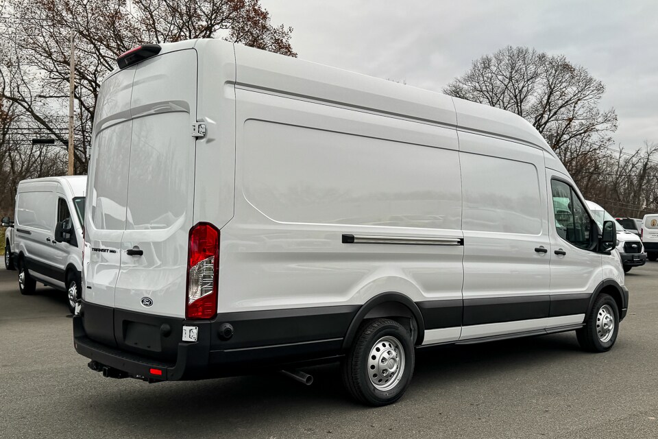 2026 Ford Transit photo 2