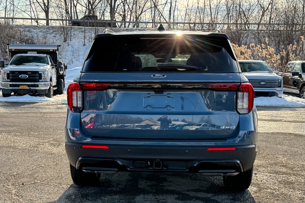 New 2026 Ford Explorer ST-Line SUV