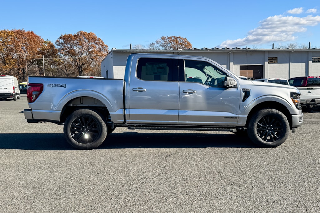 New 2025 Ford F-150 XLT Truck SuperCrew Cab