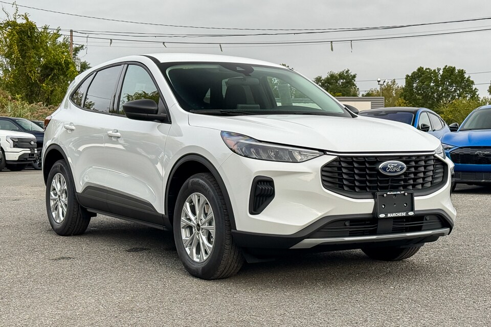 2025 Ford Escape Active's photo