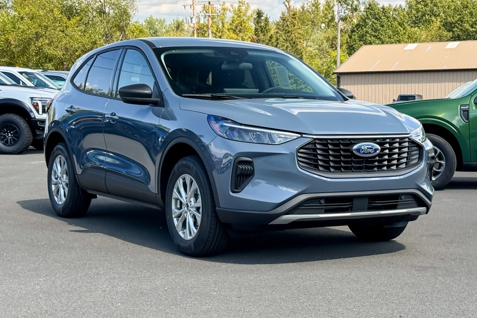 2025 Ford Escape Active's photo