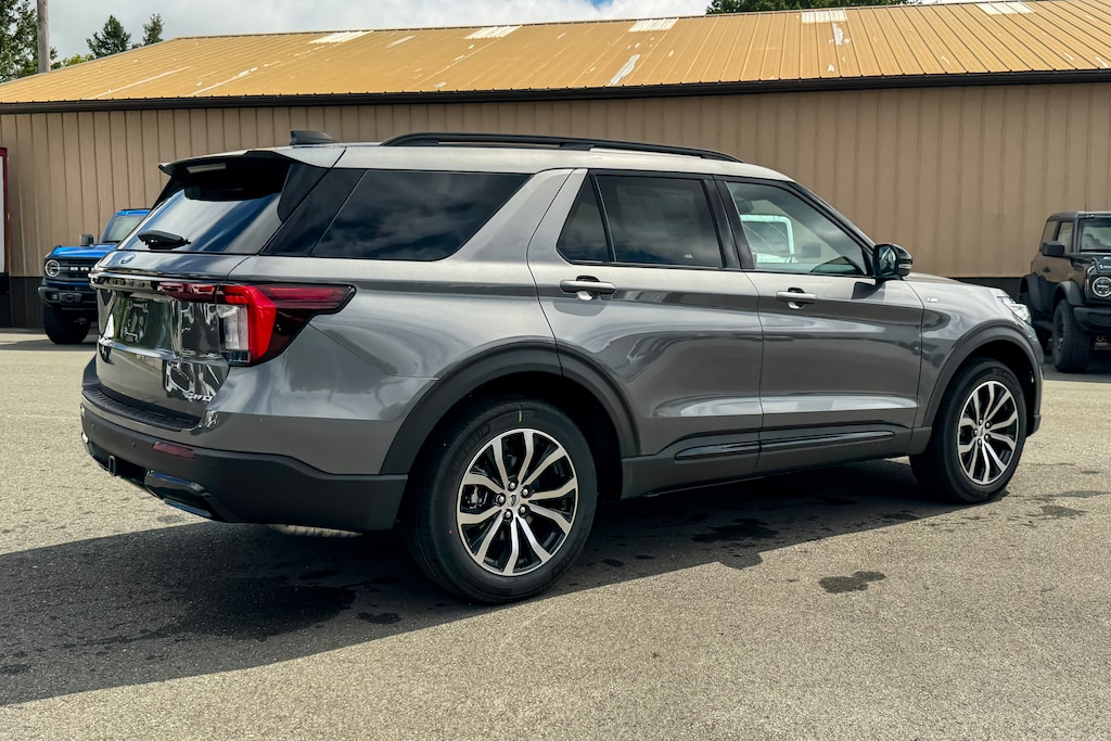 New 2026 Ford Explorer ST-Line SUV