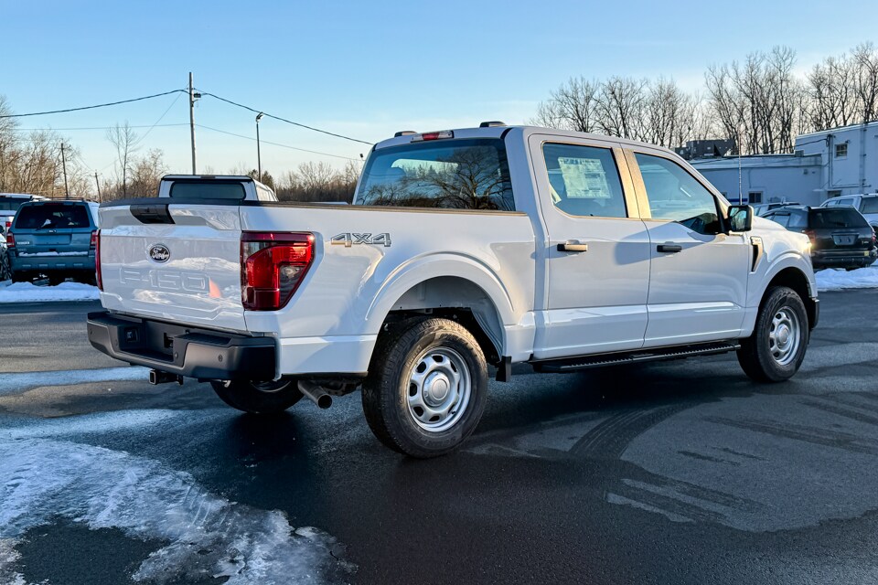 2025 Ford F-150 XL photo 3