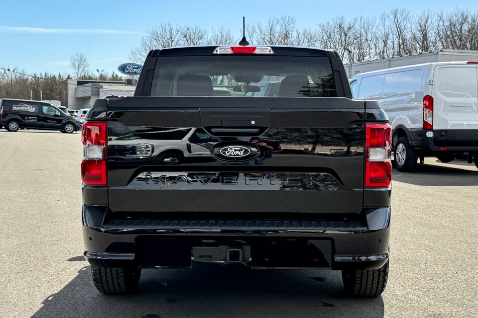 2025 Ford Maverick photo 4