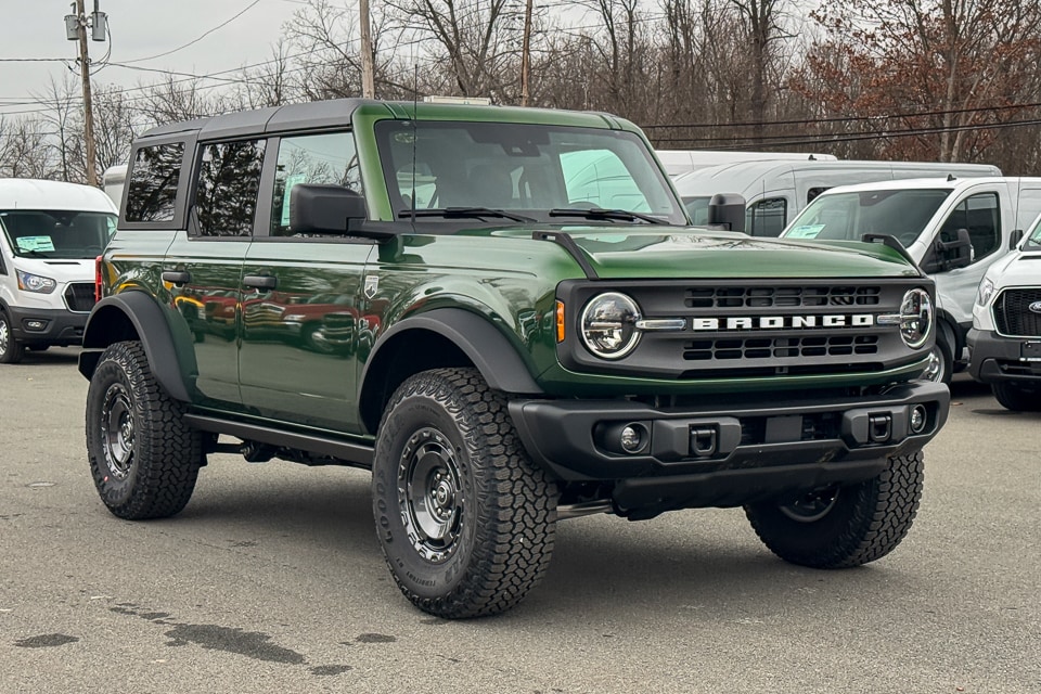 2025 Ford Bronco 4-Door Big Bend's photo