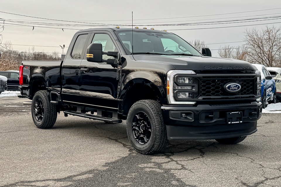 2026 Ford F-250 Super Duty XL's photo