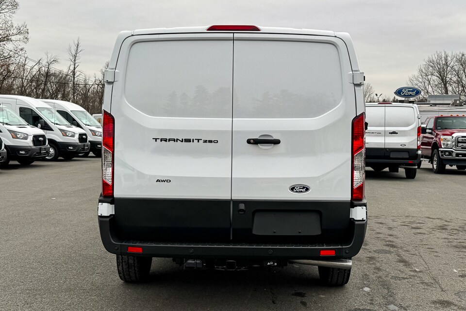 2026 Ford Transit photo 4
