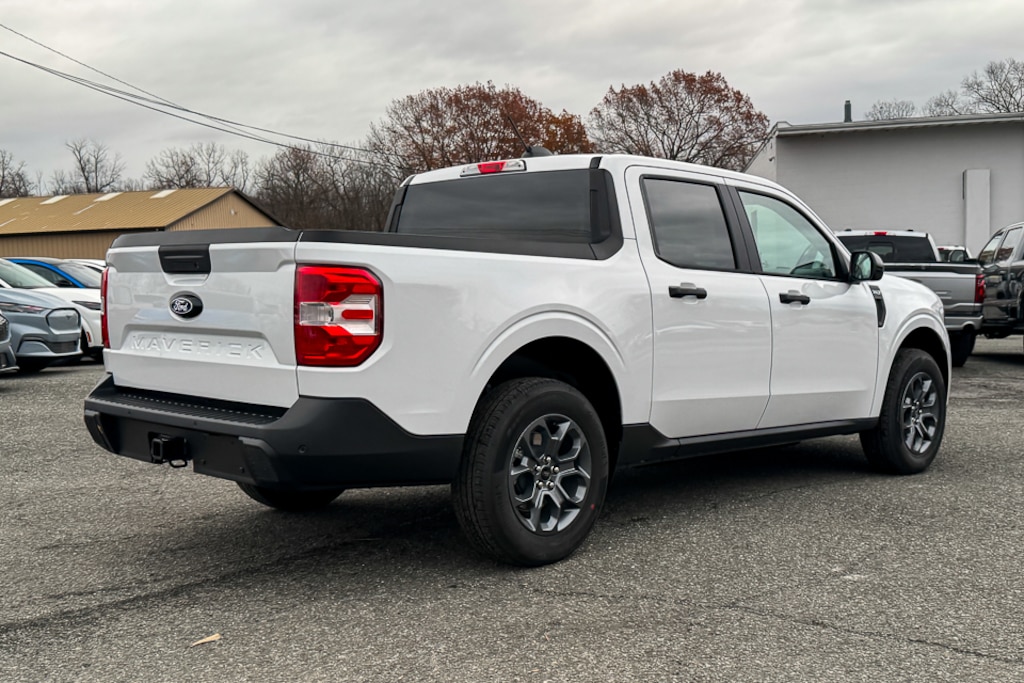 New 2025 Ford Maverick XLT Truck SuperCrew